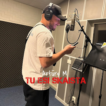 main img